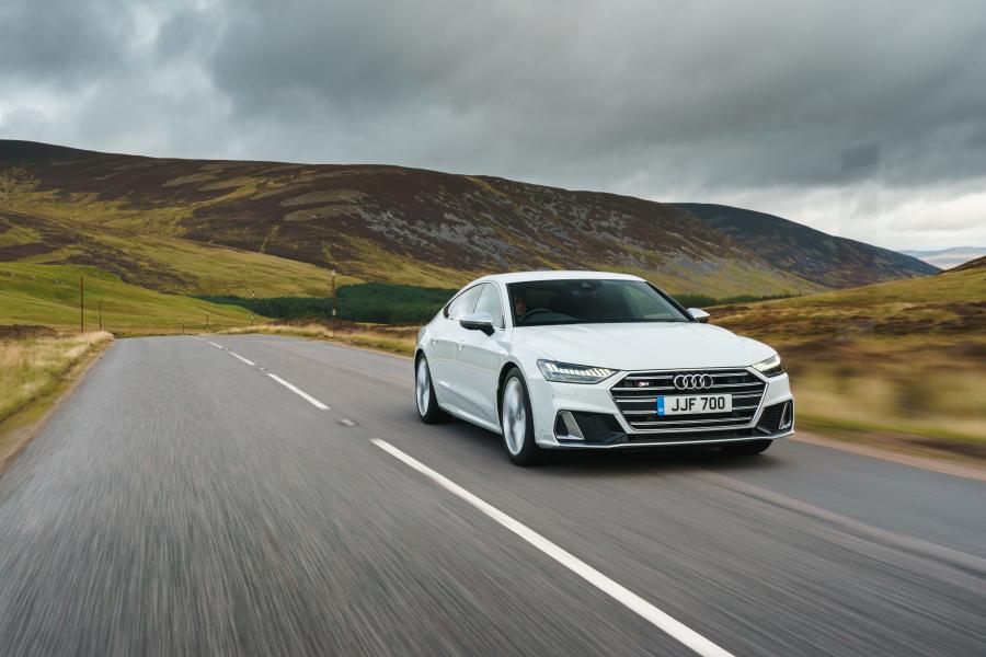  Audi S7 Sportback TDI 2019 года  (UK) (фото 26 из 41)